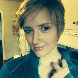 Meet your Posher, Claire